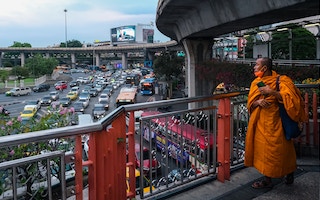 Traffic_Monk_Thailand